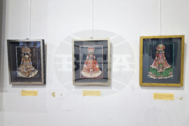 Самоков - Исторически музей - изложба „Висша мода от бабините ракли“