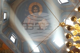 Храм „Св. Богородица - Живоприемни източник“ - литургия