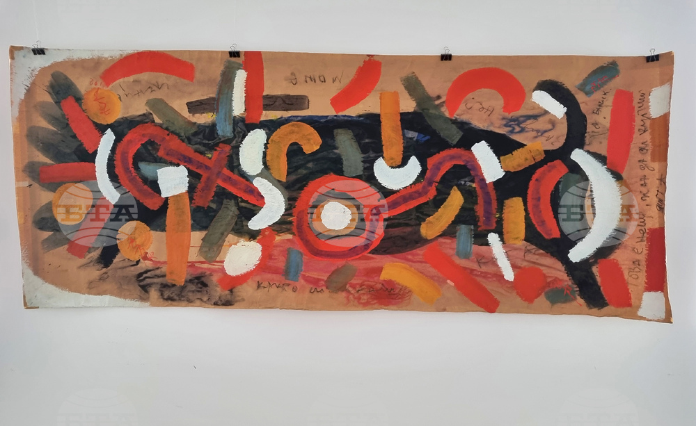 Варна - Градска художествена галерия - Веско Велев - изложба „Върху хартия”