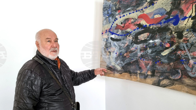 Свободата е вътре в нас, не си ли я изградим, никой не може да ни я даде, смята художникът Веско Велев