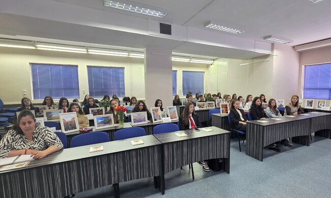 Следовател откри фотоизложба в Деня на отворените врати в Апелативна, Окръжна и Районна прокуратура-Пловдив, гостуваха ученици и студенти 