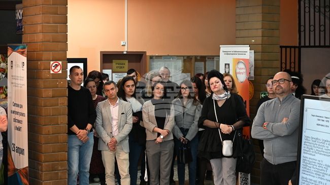 Лицата на Априлското въстание оживяват в изложба на млади учени от УниБИТ