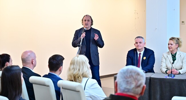 Кандидатите за народни представители от ПП-ДБ носят послание за почтеност и справедливост, каза д-р Ивайло Митковски от варненската листа