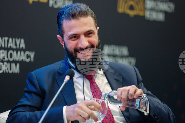 Президентът на Сирия обяви на форума в Анталия, че териториалната цялост на страната му вече е осигурена 