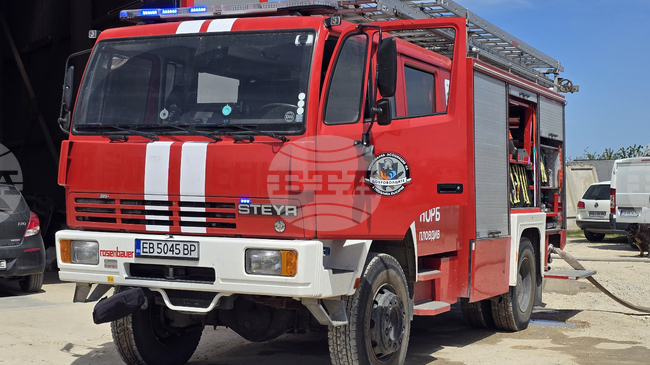 Общо 57 пожара са потушени през изминалото денонощие в страната, няма пострадали