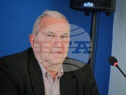 Национален пресклуб на БТА Бургас - турнир по информатика - пресконференция