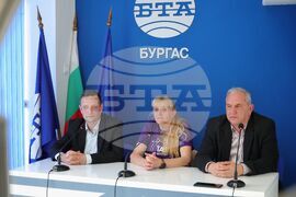 Национален пресклуб на БТА Бургас - турнир по информатика - пресконференция