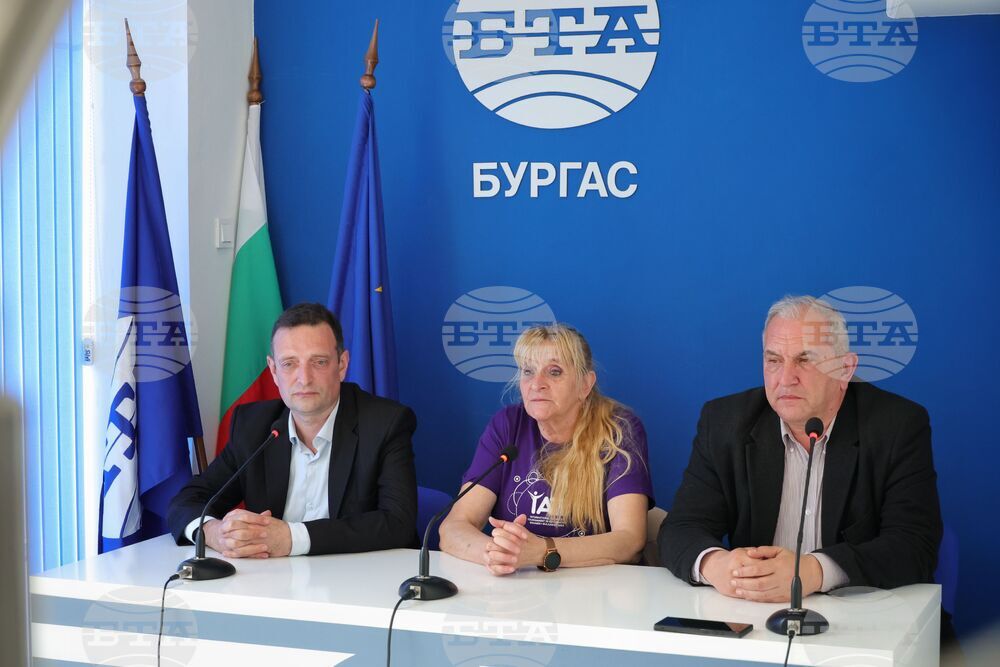 Национален пресклуб на БТА Бургас - турнир по информатика - пресконференция