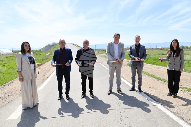  Село Маноле - пътен надлез - официална церемония