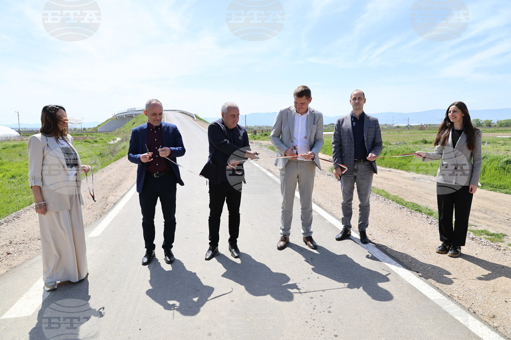 Село Маноле - пътен надлез - официална церемония