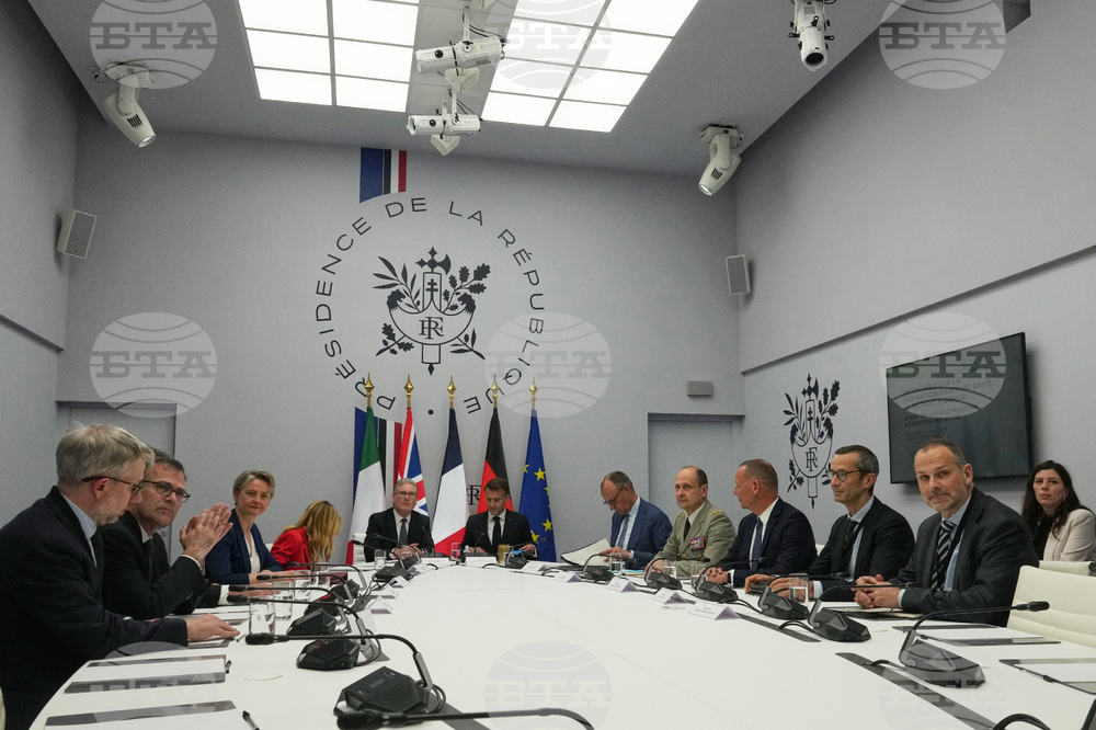 France Iran Strait of Hormuz