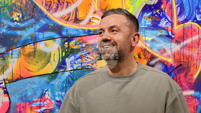 Художникът Константин Константинов откри изложби в три различни пространства в Пловдив