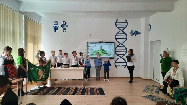  Литературни четения на откъси от „Записки по българските въстания“ и „Епопея на забравените“ започнаха в училища с патрон Васил Левски в област Смолян