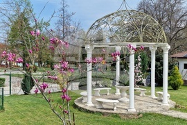 Вършец - хотел „Медикус“ - реновация