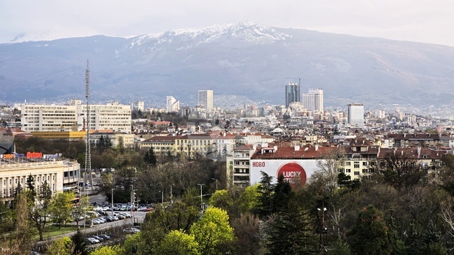 Столичната община настоява за държавна подкрепа за преминаването на едносменен режим на училищата