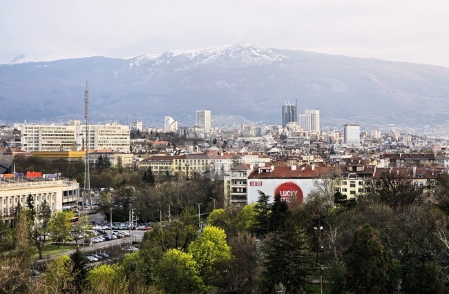 Столичната община настоява за държавна подкрепа за преминаването на едносменен режим на училищата