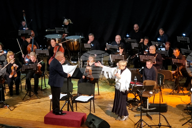 Ямбол - Камелия Тодорова и Симфониета Шумен - концерт