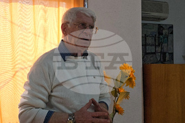 Ловеч - Борислав Костов - книга - представяне