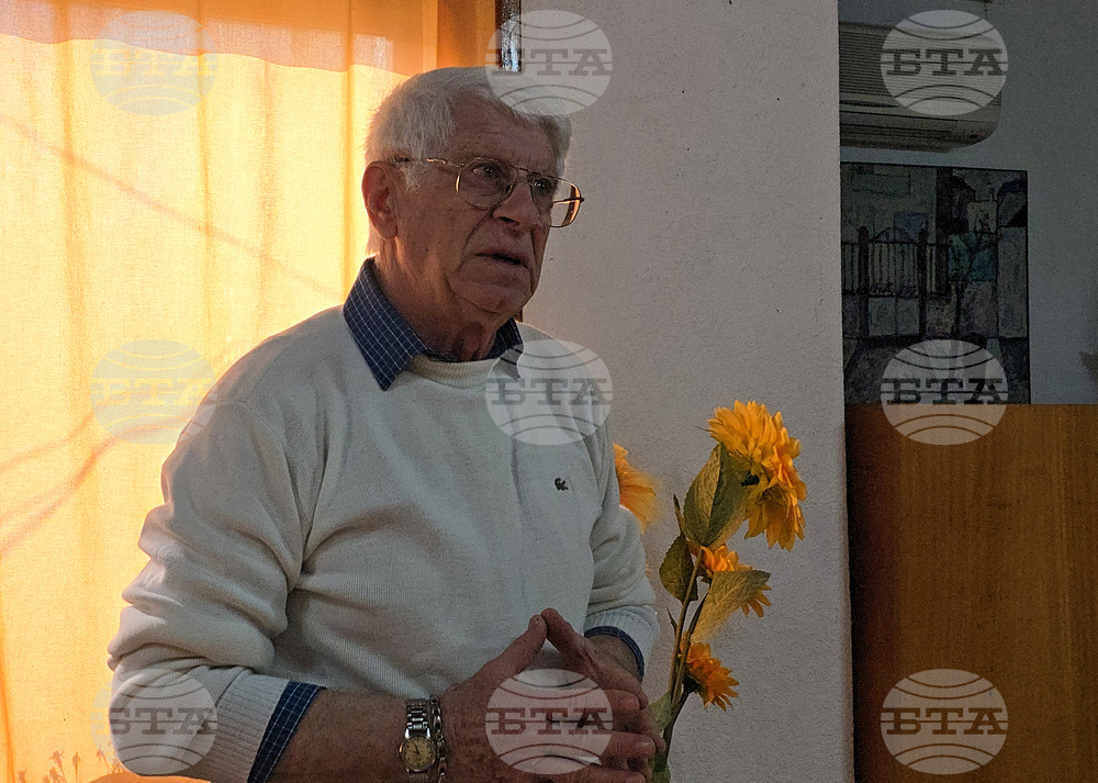 Ловеч - Борислав Костов - книга - представяне