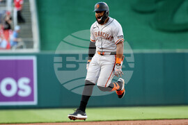 Giants Nationals Baseball