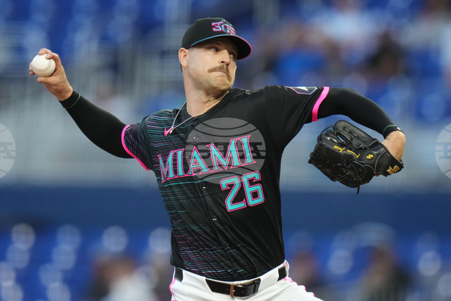 Brewers Marlins Baseball