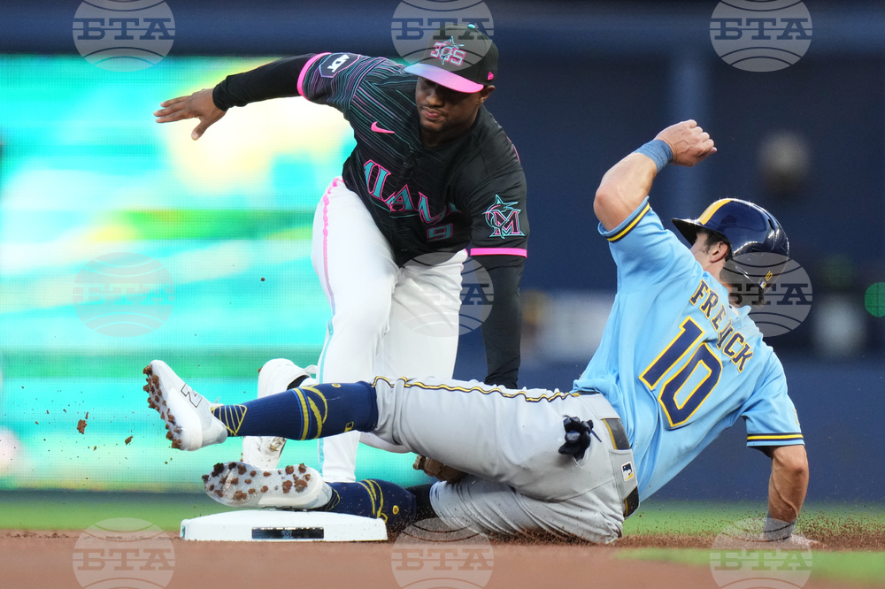 Brewers Marlins Baseball