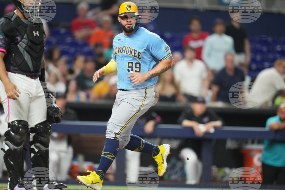 Brewers Marlins Baseball