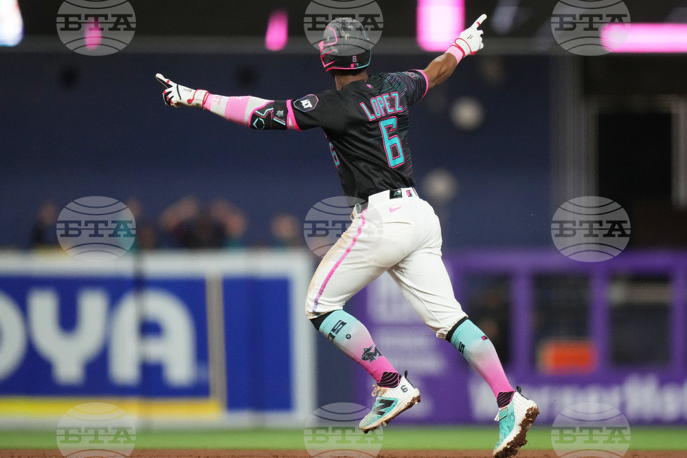 Brewers Marlins Baseball