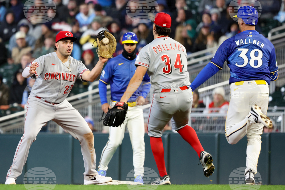 Reds Twins Baseball