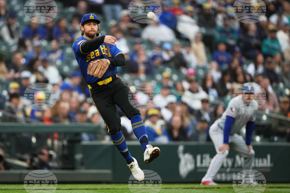 Rangers Mariners Baseball