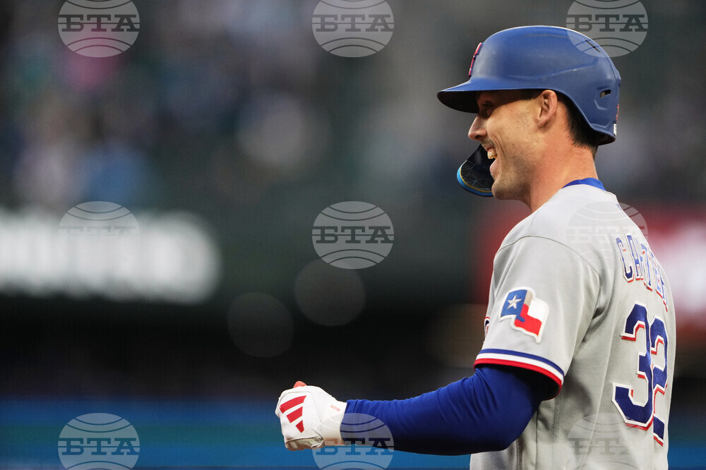 Rangers Mariners Baseball