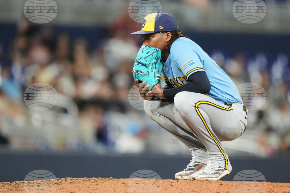 Brewers Marlins Baseball