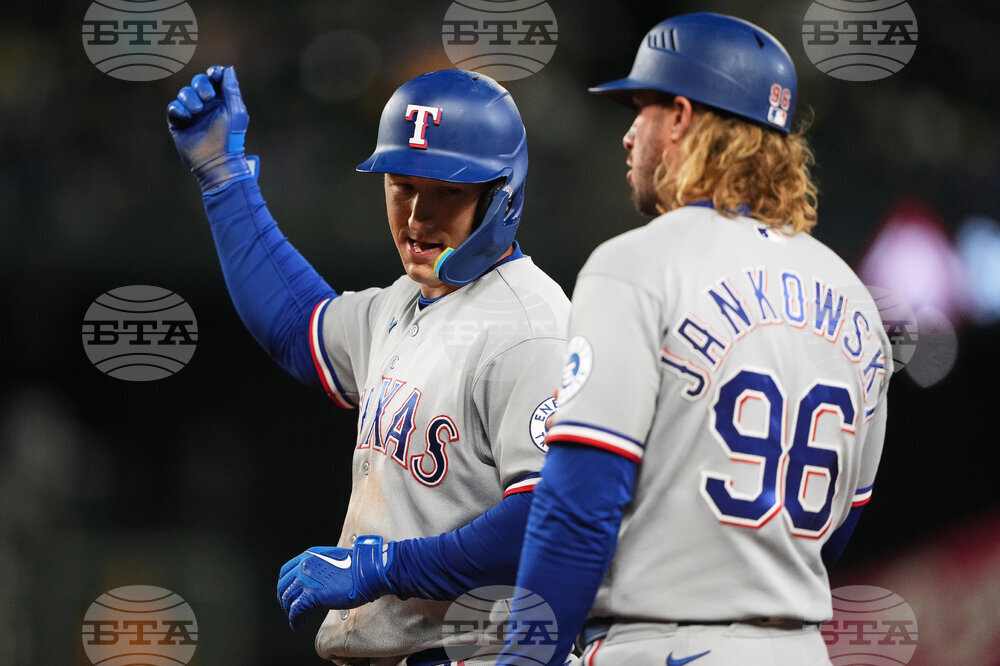 Rangers Mariners Baseball