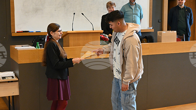 С изпит по математика започва първата кандидатстудентска сесия в Софийския университет за учебната 2026/2027 година 