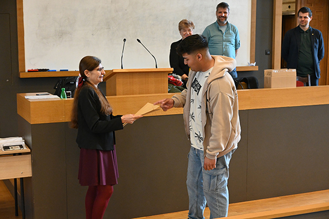 С изпит по математика започва първата кандидатстудентска сесия в Софийския университет за учебната 2026/2027 година 