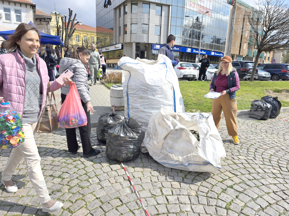 Сливен - „Капачки за бъдеще“ - кампания