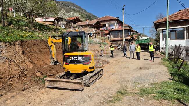 В тетевенското село Градежница започна ремонт на улица за близо 140 хиляди евро