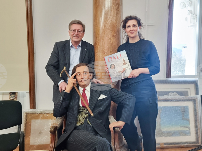 Перник - Салвадор Дали - изложба „Триумфът на въображението“