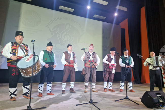 Търговище - Първи национален фестивал „Живи корени“