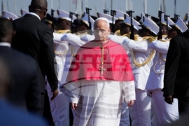 Angola Arica Pope