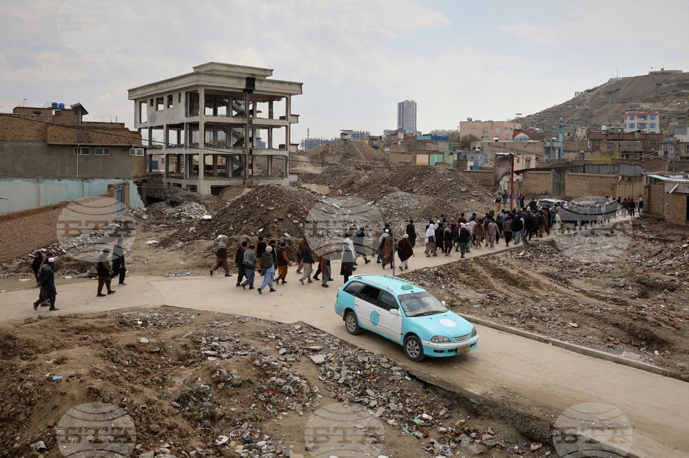 Afghanistan Rebuilding Kabul Roads