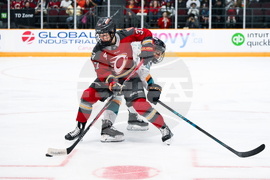 PWHL Sirens Charge Hockey