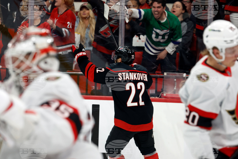 Senators Hurricanes Hockey