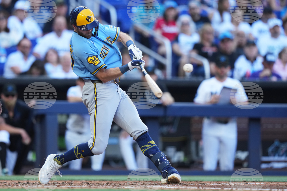 Brewers Marlins Baseball