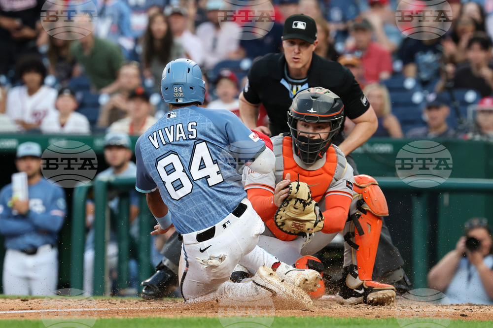 Giants Nationals Baseball