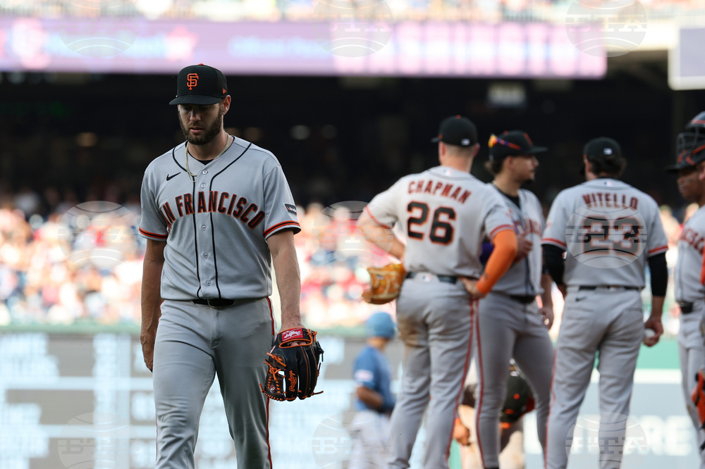 Giants Nationals Baseball