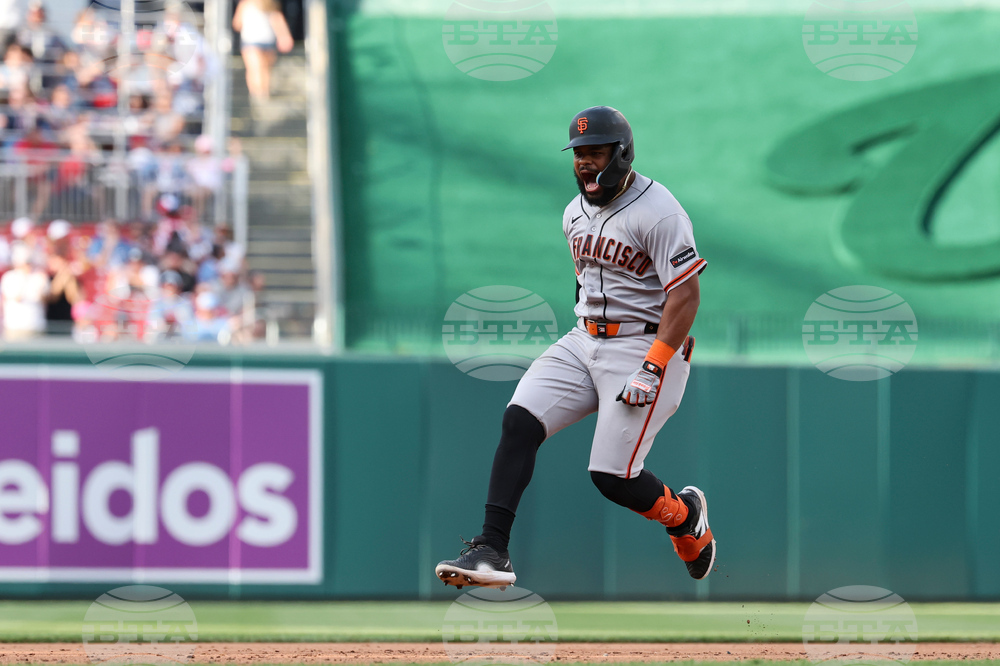 Giants Nationals Baseball