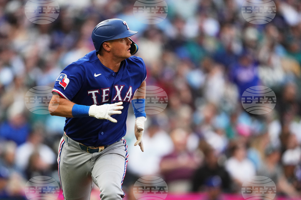 Rangers Mariners Baseball