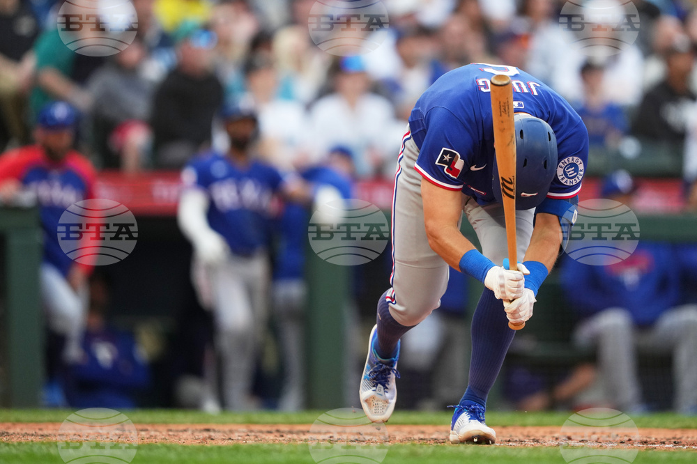 Rangers Mariners Baseball