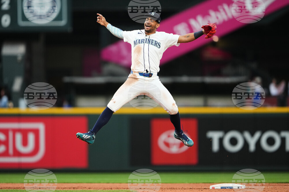 Rangers Mariners Baseball